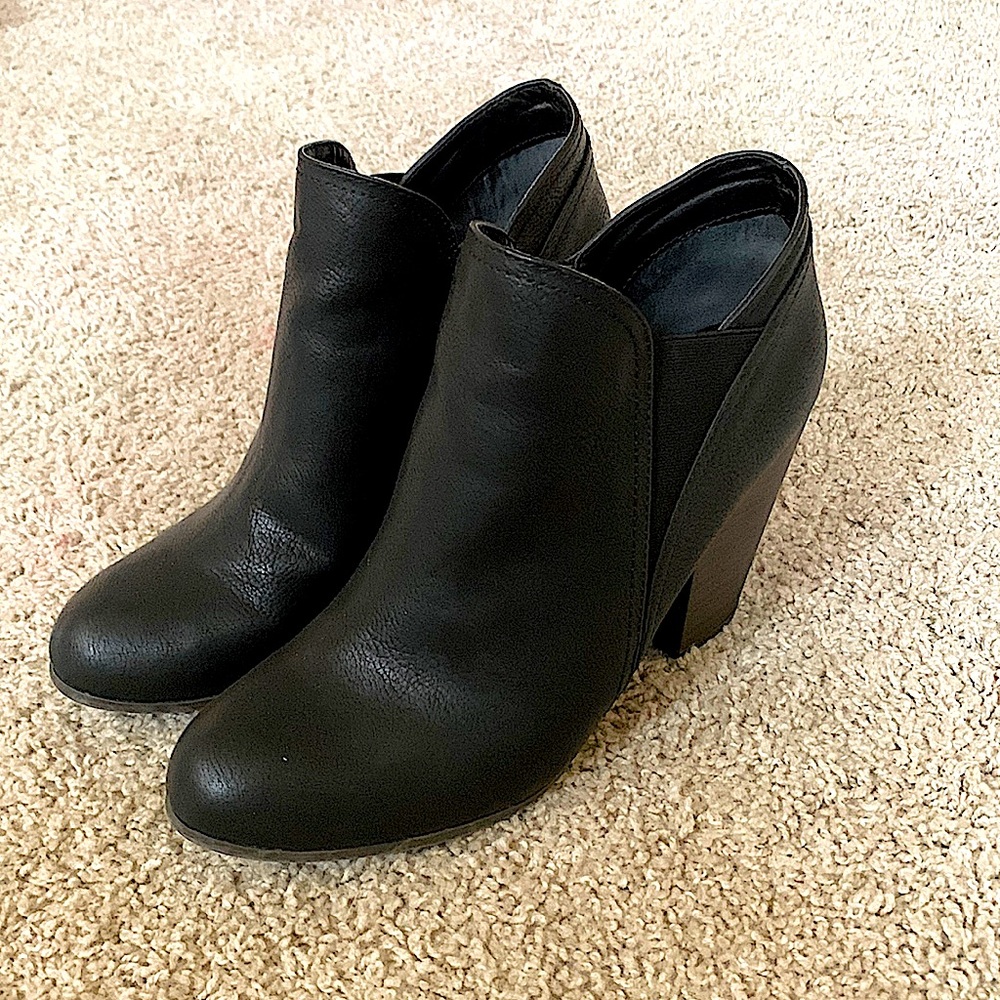 Black Boots with heels